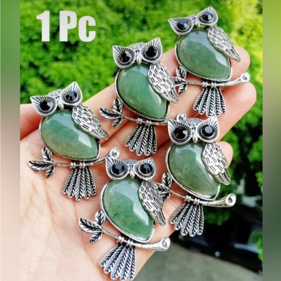 11 🖤 Aventurine Natural Crystal Owl Healing Stone Pendant Necklace - Picture 3 of 3
